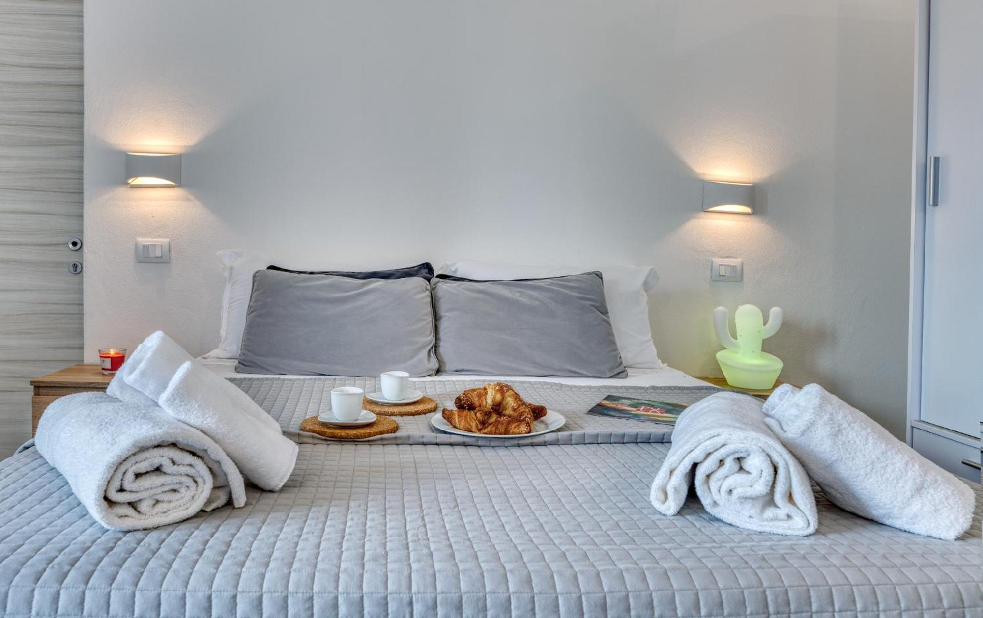 Izzhome Cozy Sunflowers Pula Exterior foto